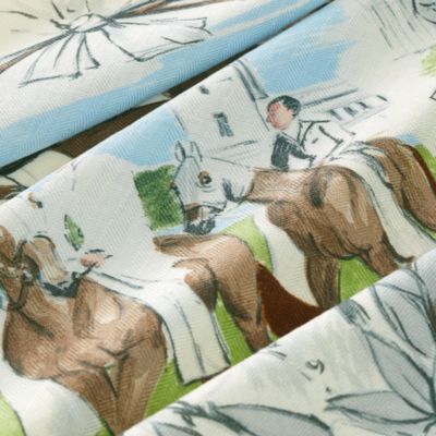 カレ、ショール、スカーフ、ストール | Hermès - エルメス-公式サイト